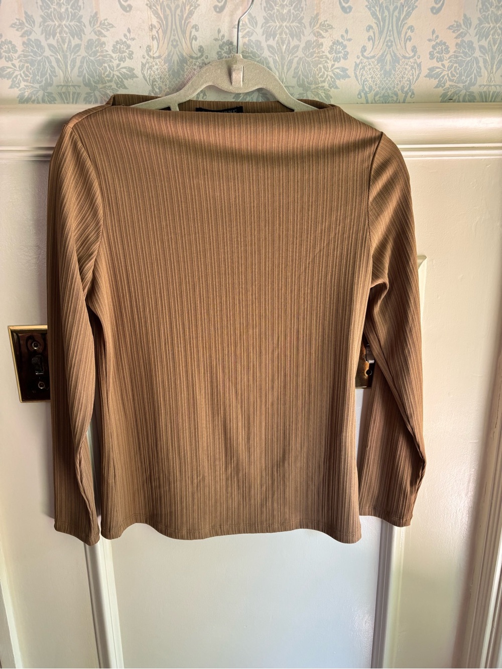 NEW Banana Republic Ribbed Boat Neck Long-Sleeve Top - Camel Brown